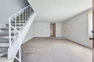 Photo #5: FR23188477 Listing