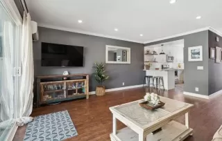 Photo #6: FR23218559 Listing