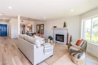 Photo #6: FR25138796 Listing