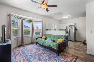 Photo #3: FR25138940 Listing 