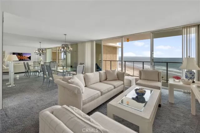 MLS: FR26088119 Condo For Sale
