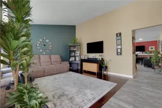 Photo #3: GD26063167 Listing 