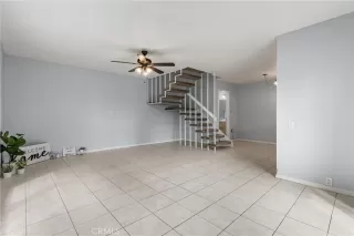 Photo #4: HD26050790 Listing 