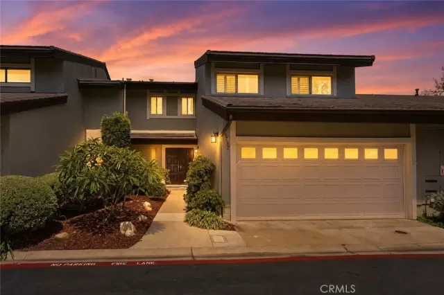 MLS: HD26175378 Condo For Sale
