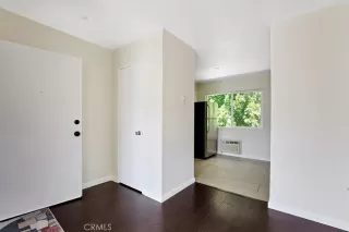 Photo #6: IG23060256 Listing