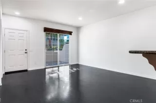 Photo #6: IG23183223 Listing