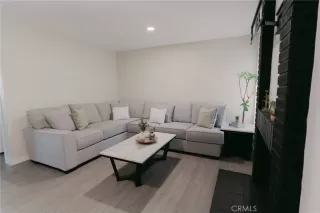 Photo #5: IG25222760 Listing