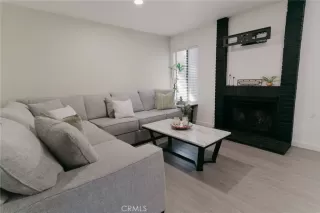 Photo #6: IG25222760 Listing