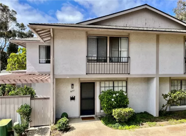 MLS: IG25233216 Condo For Sale