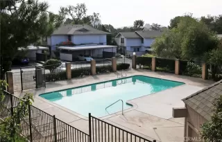 Photo #2: IG25233216 Listing 