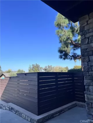 Photo #3: IG25250197 Listing