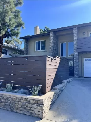 Photo #4: IG25250197 Listing