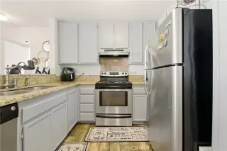 Photo #4: IG25278162 Listing 