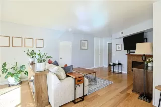 Photo #3: IG26012274 Listing 