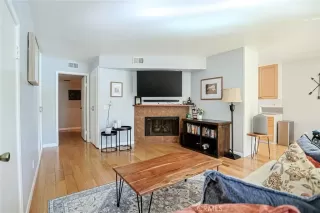 Photo #4: IG26012274 Listing 