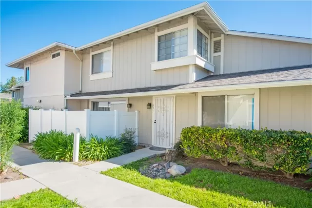 MLS: IG26032277 Condo For Sale