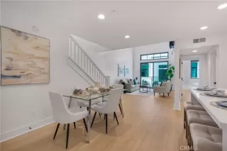 Photo #1: IG26057080 Listing 