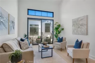 Photo #3: IG26057080 Listing 