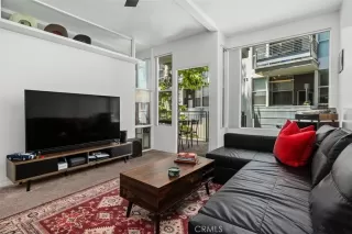 Photo #4: IG26138298 Listing 