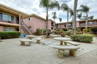 Photo #3: IG26157500 Listing 