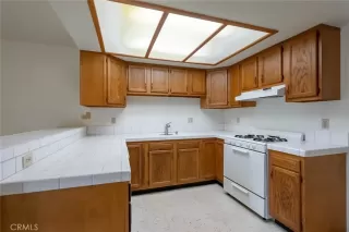 Photo #4: IV23054454 Listing