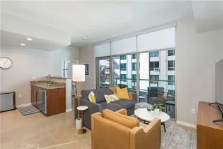 Photo #1: IV23110963 Listing 