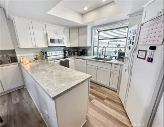 Photo #3: IV23184308 Listing 