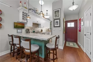 Photo #6: IV24170799 Listing 