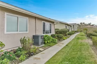 Photo #3: IV25027059 Listing