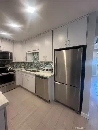 Photo #4: IV25120612 Listing 