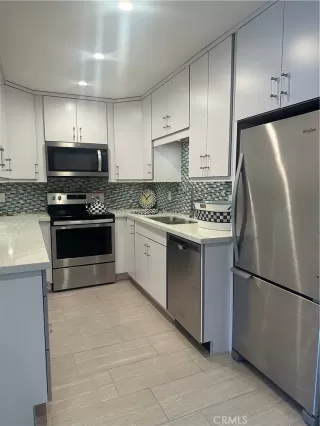 Photo #5: IV25120612 Listing 