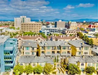 Photo #1: IV25133141 Listing