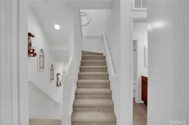 MLS: IV25146131 Condo For Sale