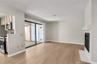 Photo #6: IV25157904 Listing 