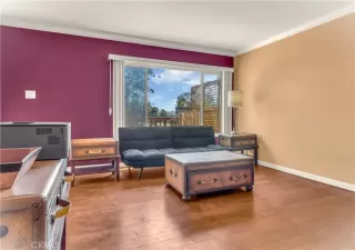 Photo #1: IV25185685 Listing 