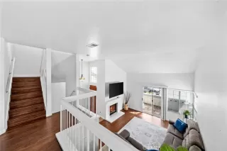 Photo #5: IV25192179 Listing 