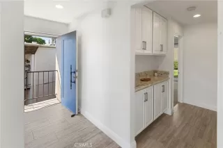 Photo #3: IV25234968 Listing