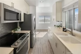 Photo #4: IV25234968 Listing