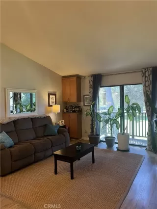 Photo #1: IV26022591 Listing 