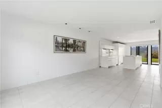 Photo #6: IV26073071 Listing 