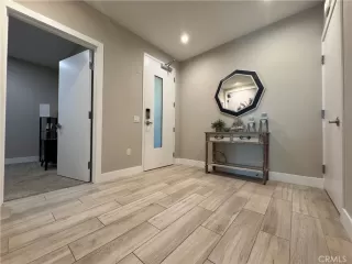 Photo #4: IV26081079 Listing 