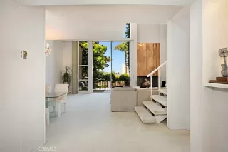 Photo #2: LC23108954 Listing 