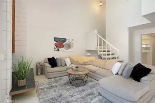 Photo #6: LC23108954 Listing 