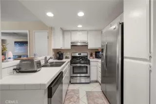 Photo #5: LG25142452 Listing