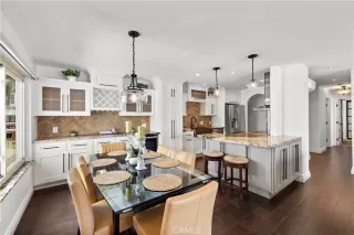 Photo #6: LG25227162 Listing 