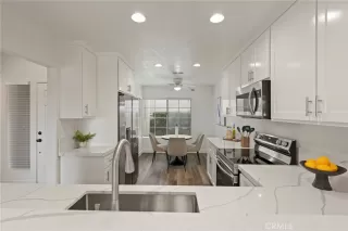 Photo #3: LG26004102 Listing 