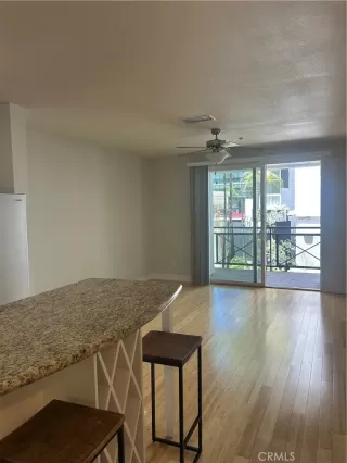 Photo #5: MB25173086 Listing