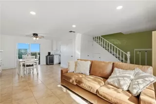 Photo #5: MB26007947 Listing 