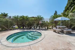 Photo #3: ND22228425 Listing