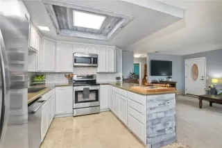 Photo #3: ND22235398 Listing 